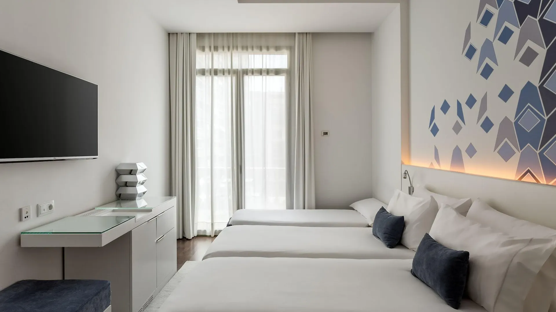 **** Hotel Room Mate Carla, Barcelona Spain